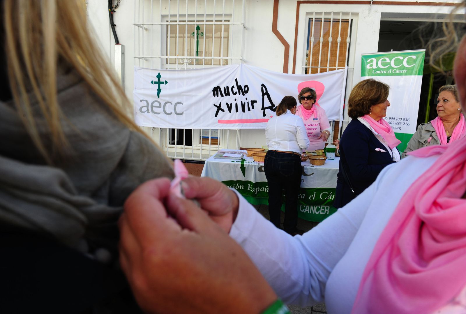 El lazo rosa es símbolo de la lucha contra el cáncer de mama.
