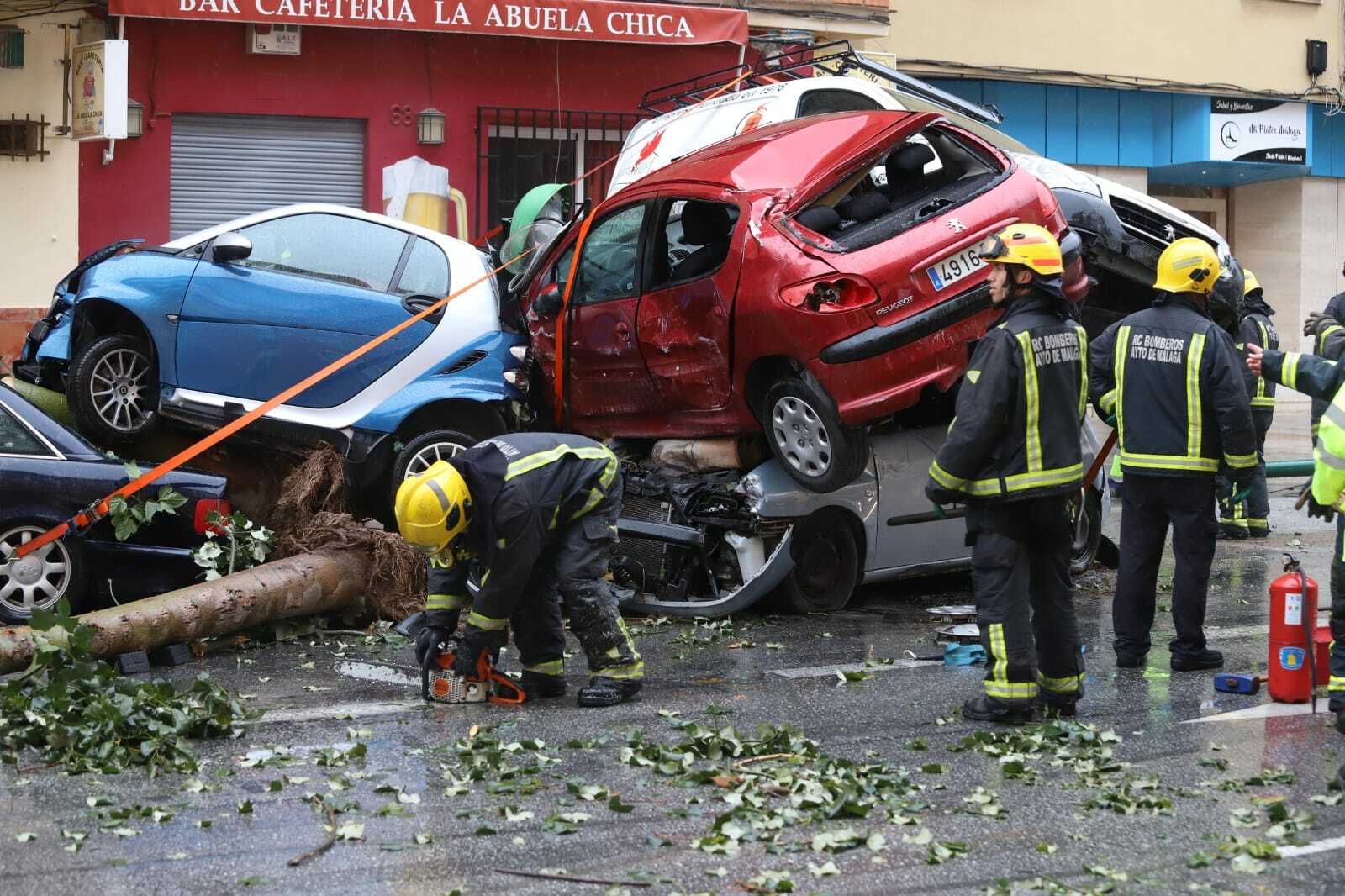Fotos del accidente del autobús en Málaga