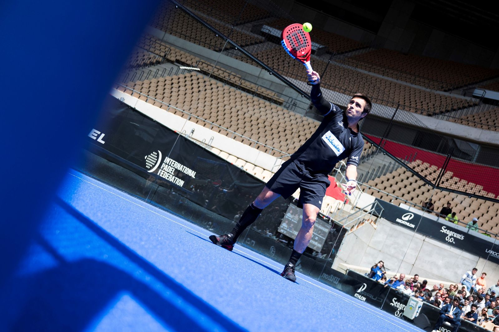 Las mejores fotos de la segunda jornada del pádel en el Estadio de la Cartuja