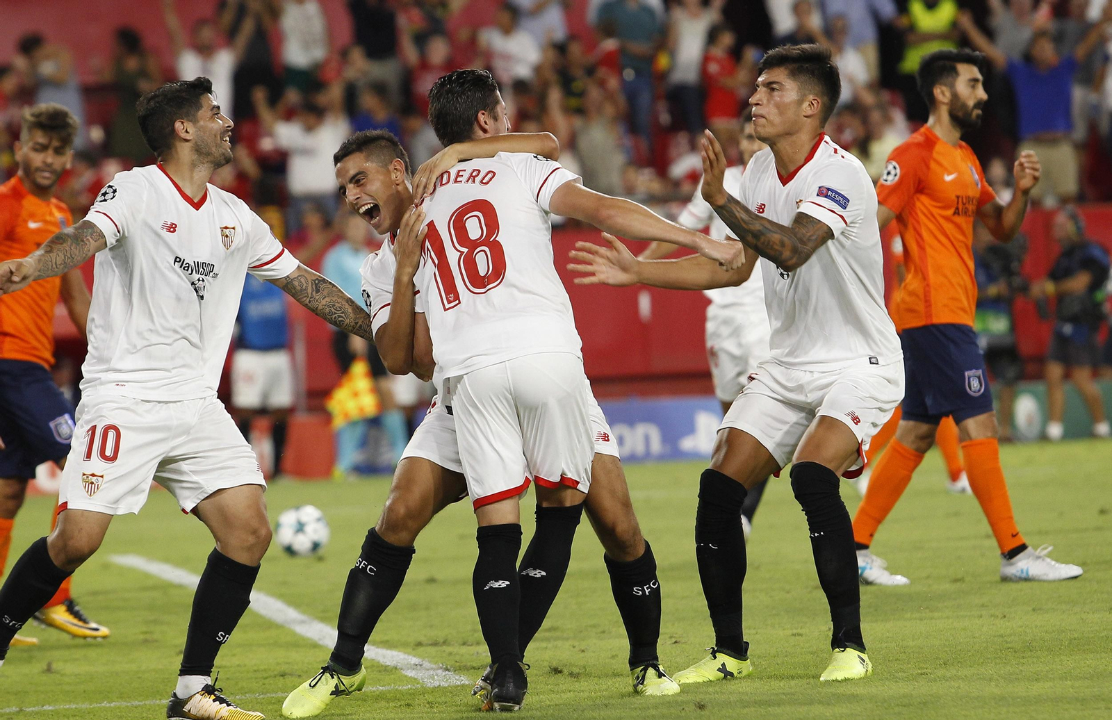 Las imágenes del Sevilla-Basaksehir