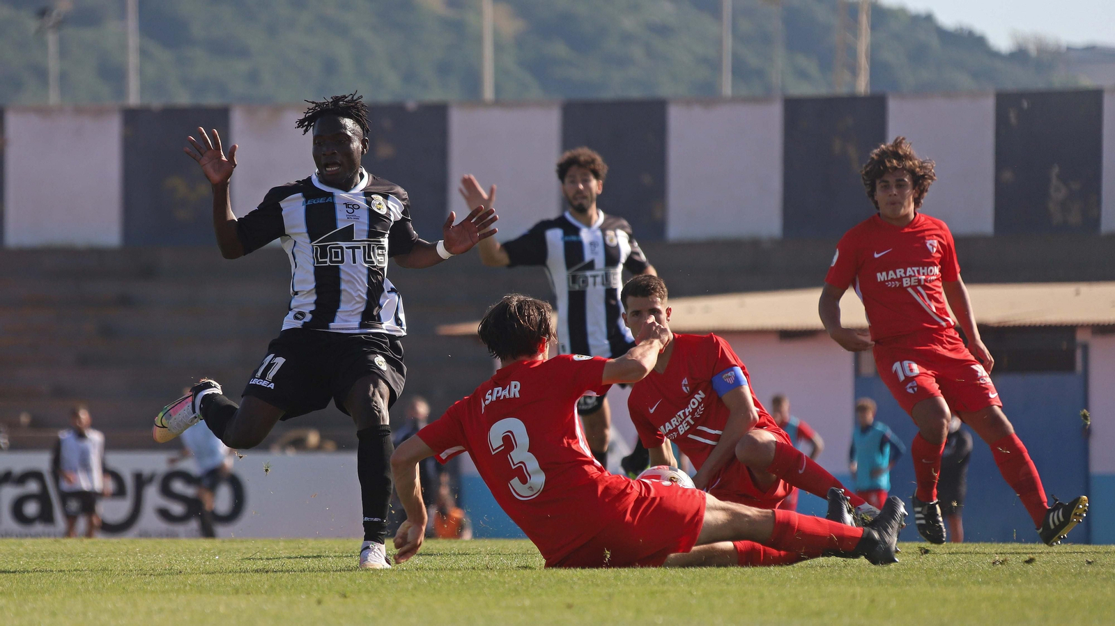 Las mejores fotos del Balona - Sevilla Atlético