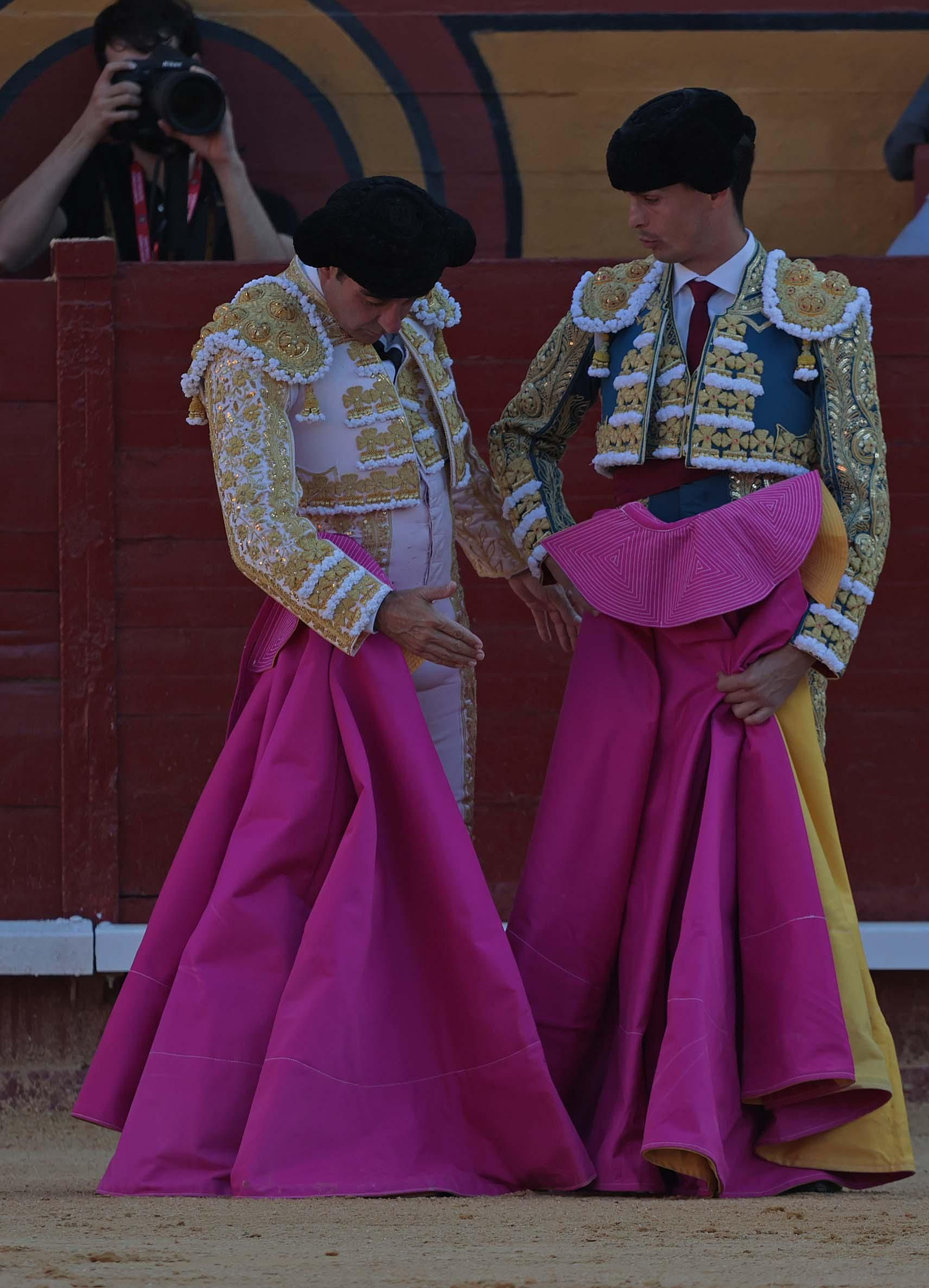 Talavante, primer toro (3).jpg