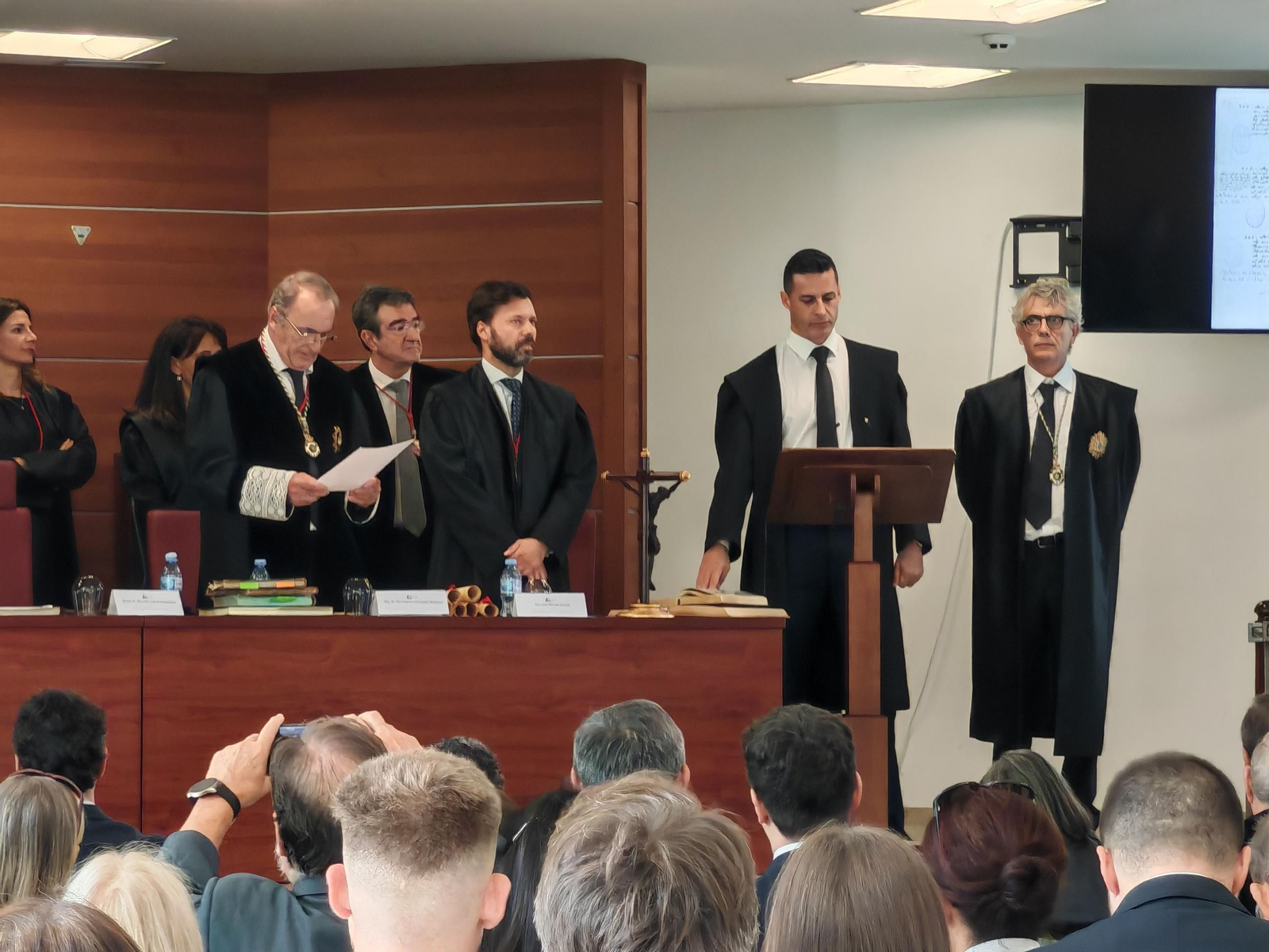 Actos del Colegio de Abogados por Santa Teresa.