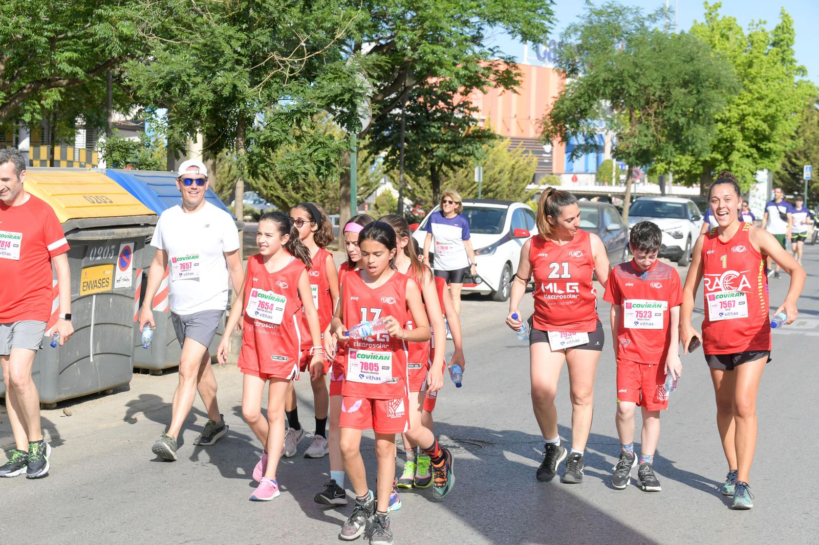 Las imágenes de la Carrera de la Mujer de este domingo en Granada