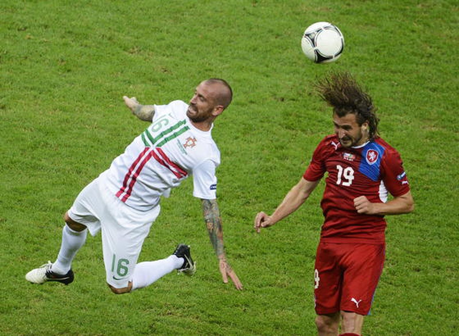 Un gol de Cristiano Ronaldo pone a Portugal en las semifinales de la Eurocopa.

Foto: EFE