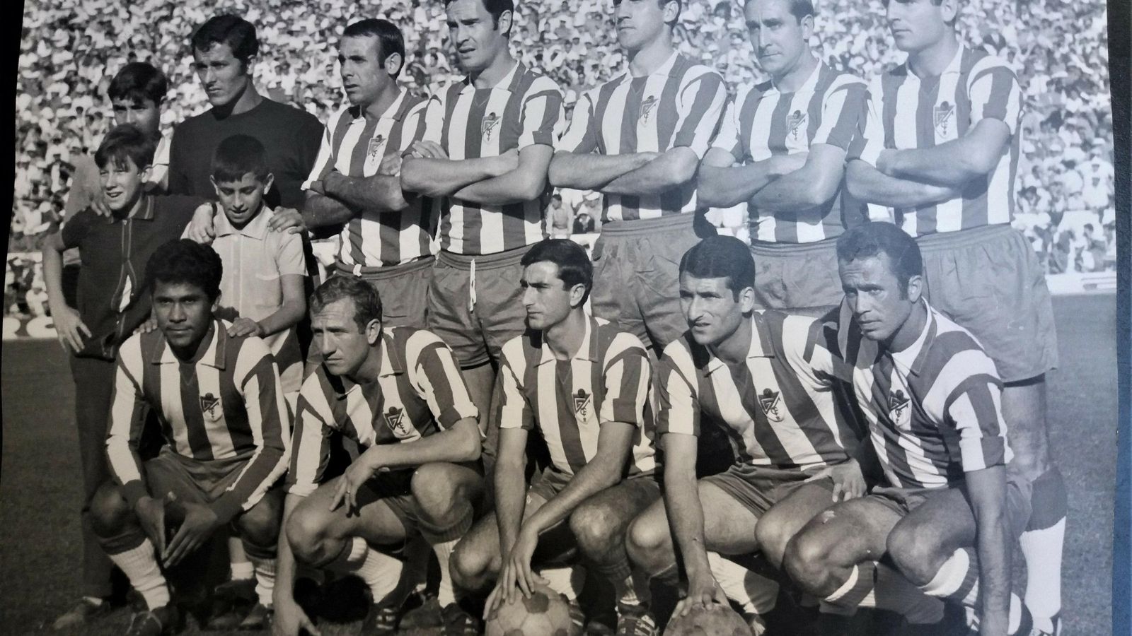 Equipo del Granada en la temporada 64-65