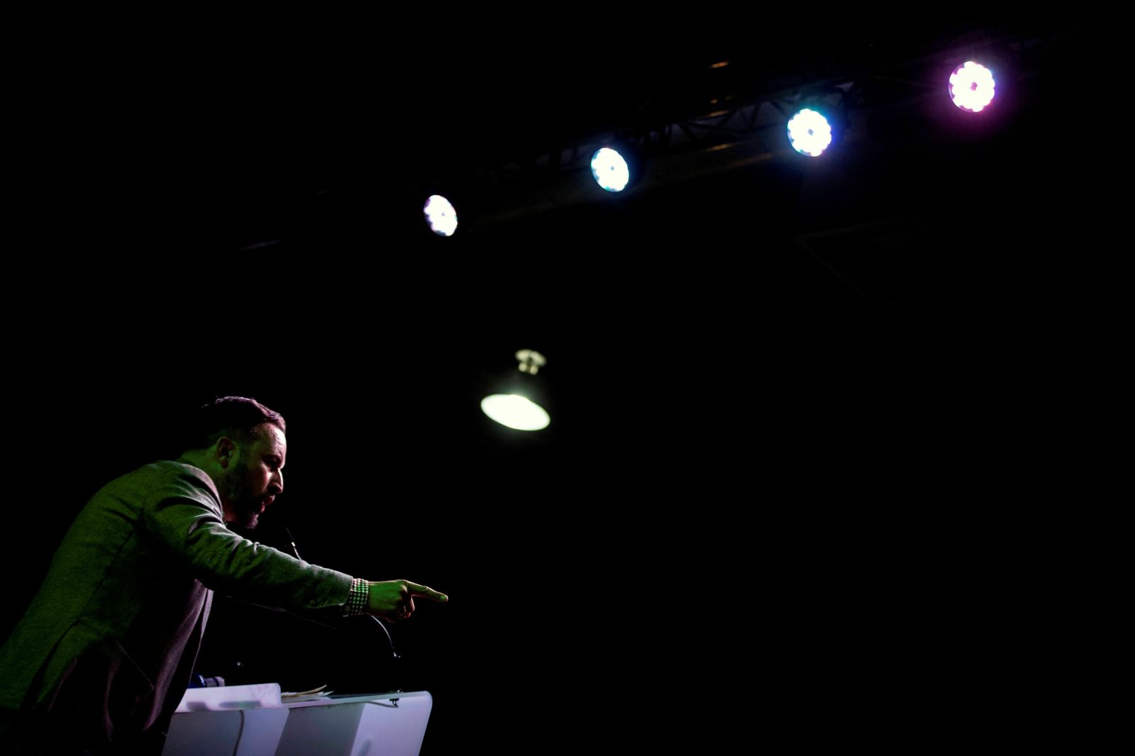 Vox lanza su campaña en Barcelona con un acto en el Santiago Abascal ha dado un mitin.