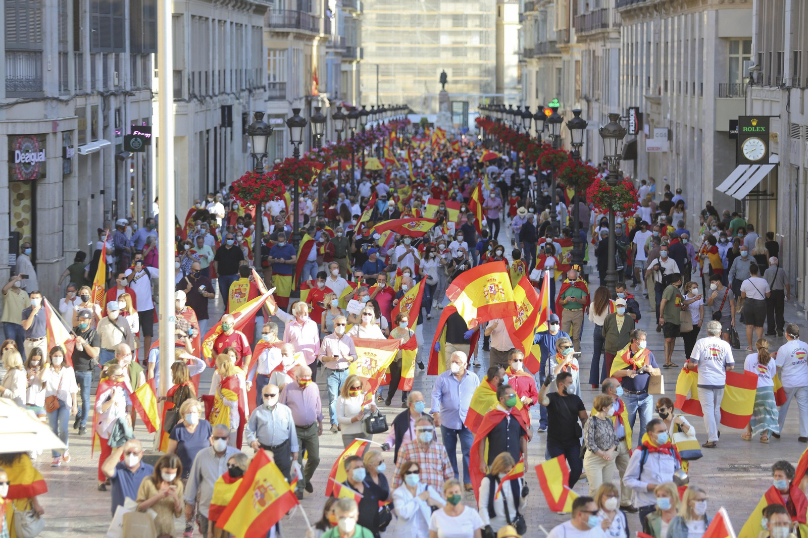 Las fotos de la cacerolada en Málaga contra el Gobierno por el coronavirus