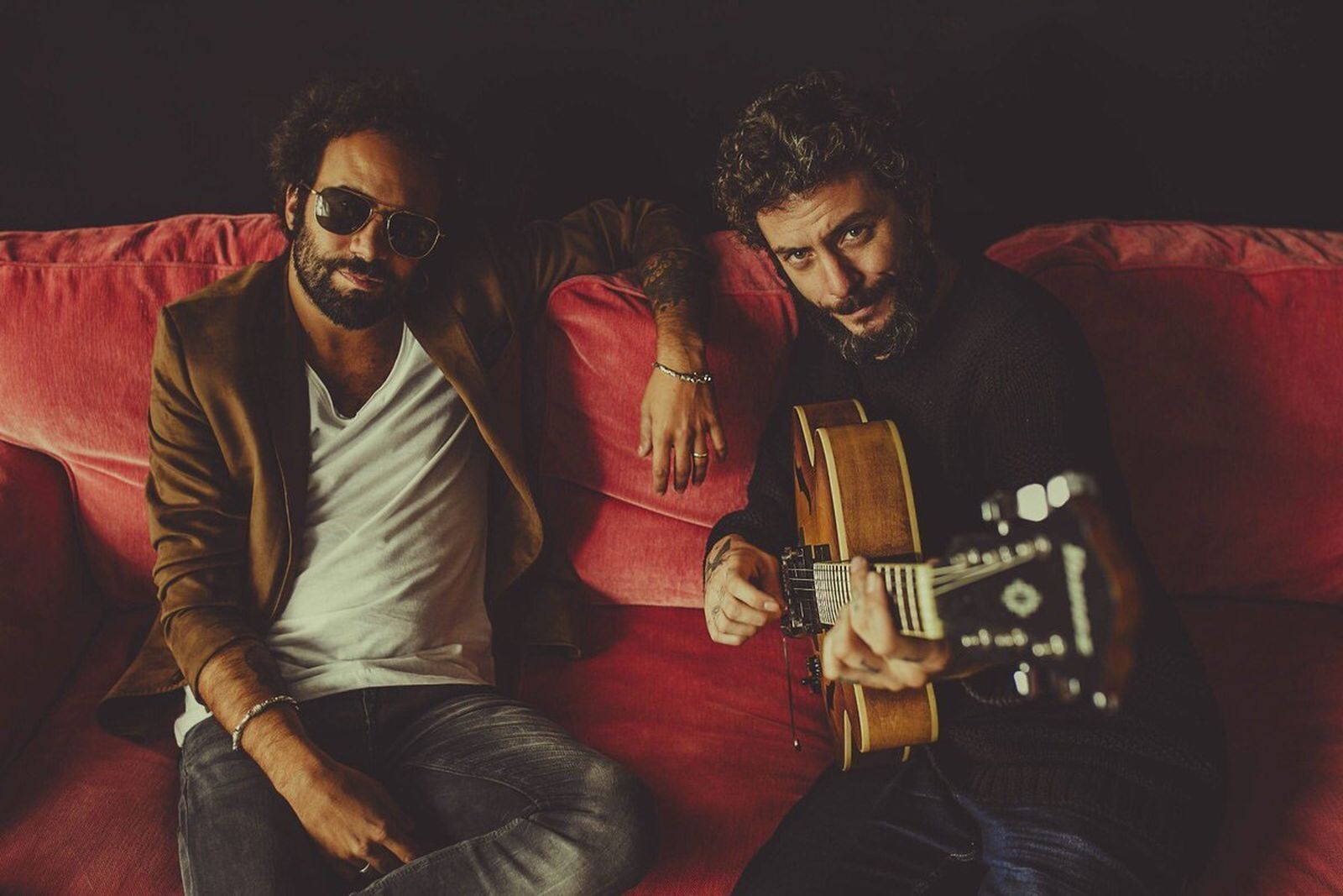 Juanito Makandé y el Canijo de Jerez forman el grupo Estricnina.