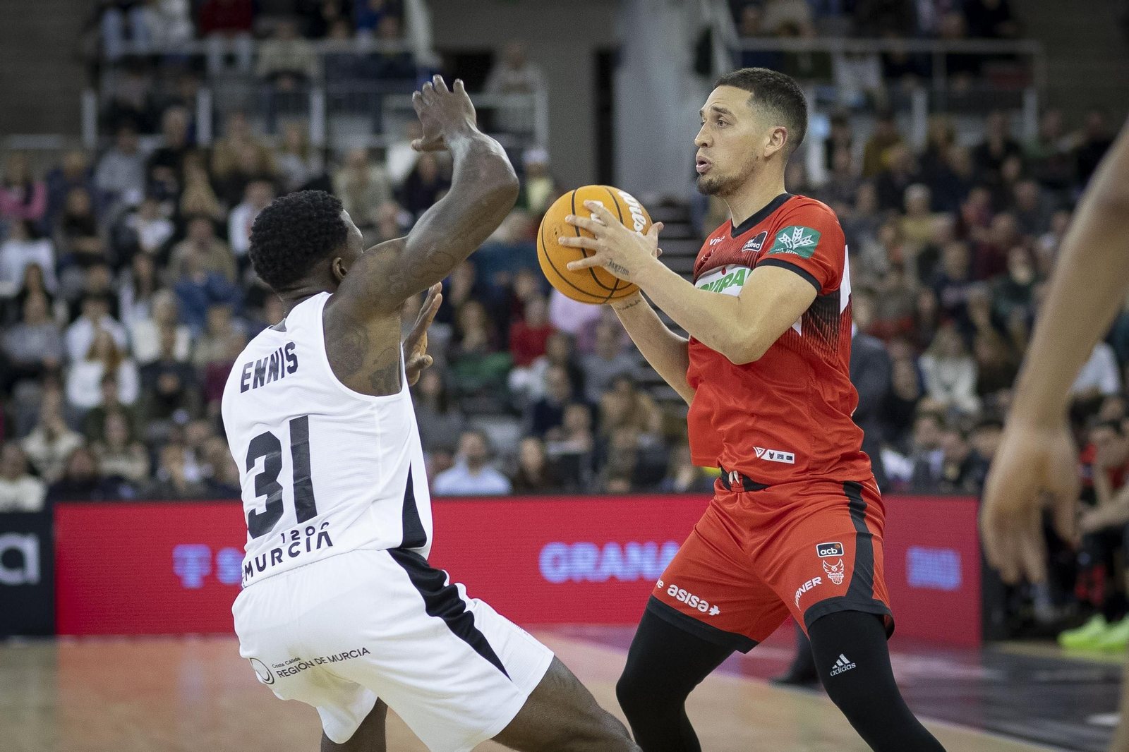 Las mejores imágenes del Covirán Granada-UCAM Murcia