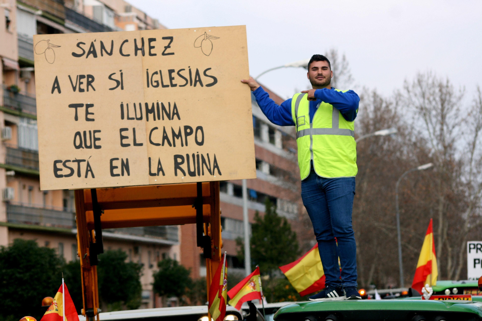 La manifestación del campo en Granada, desde dentro de un tractor