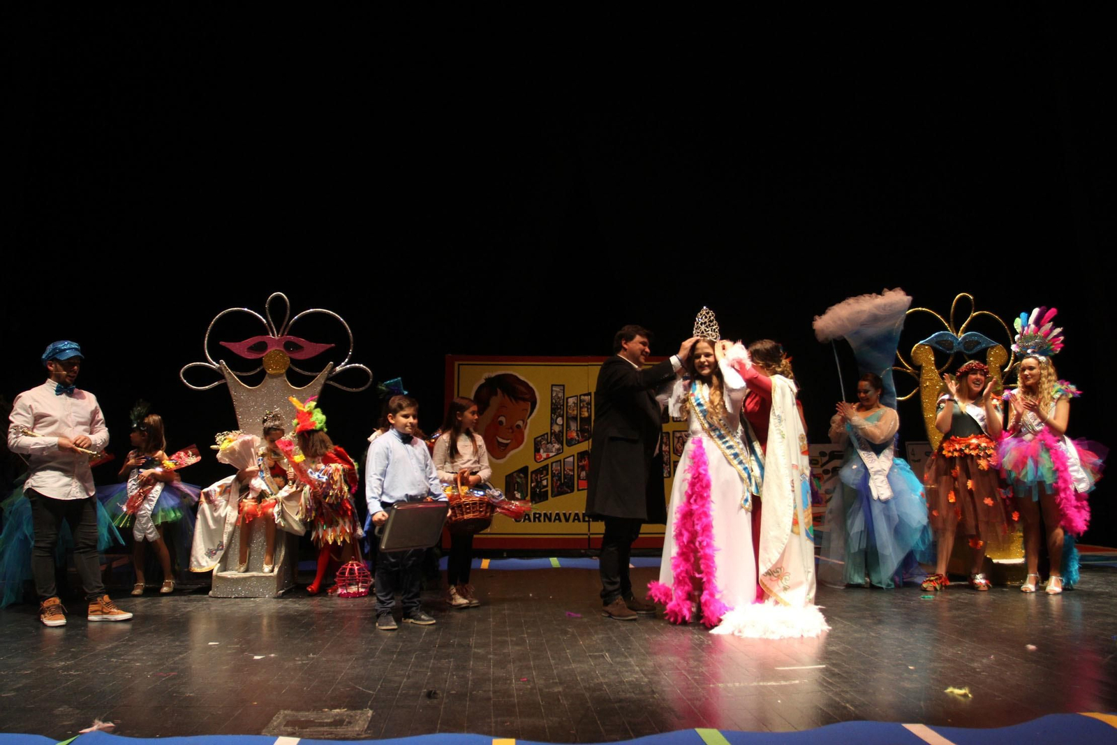 Gala de la coronación de  la choquera mayor e infantil del Carnaval Colombino 2018