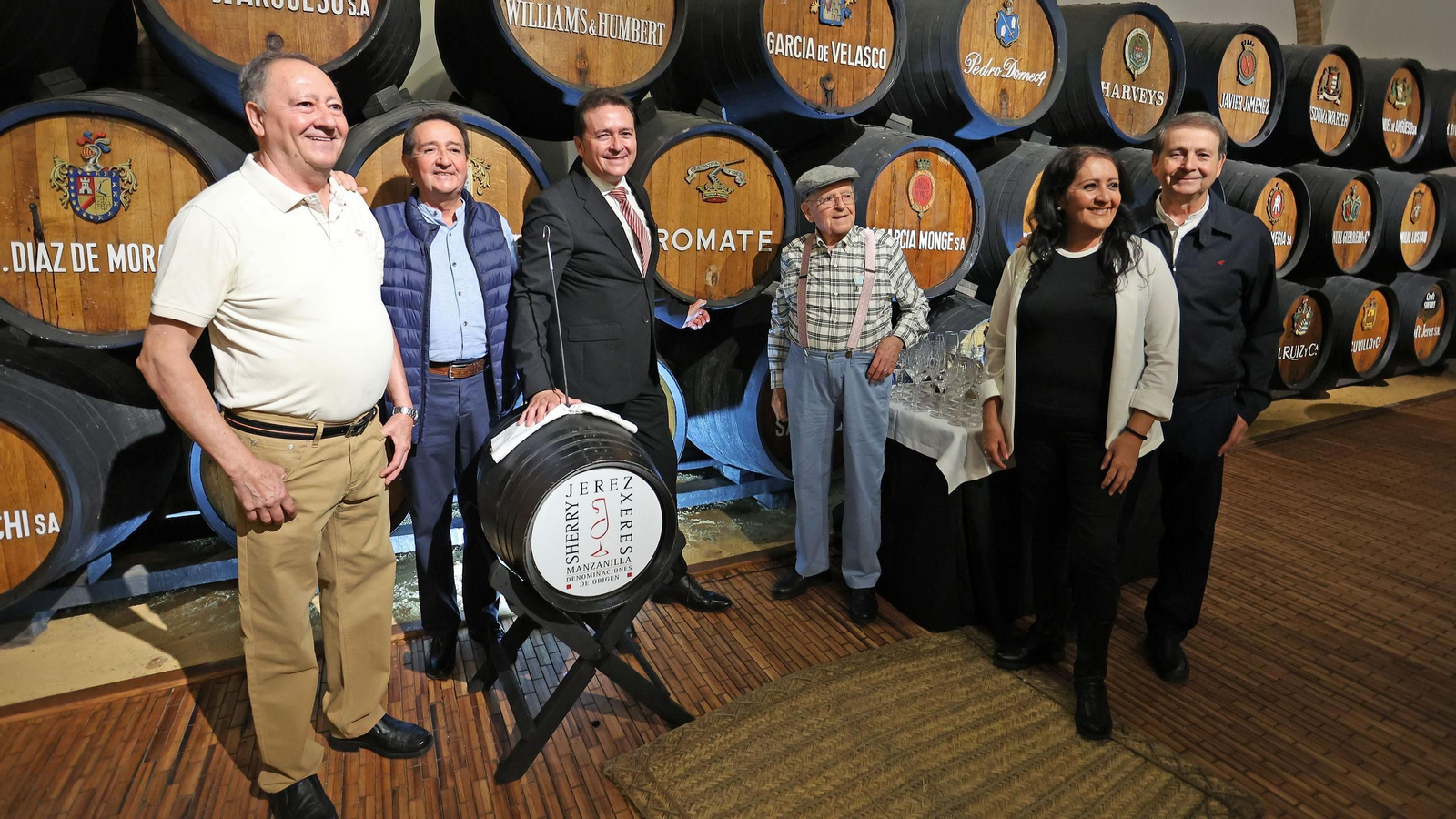 Imágenes de la presentación del libro y homenaje a Manuel Rubiales Perdigones en el Consejo Regulador del Vino de Jerez