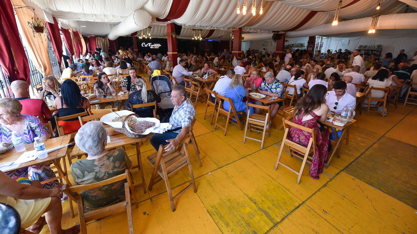 Fotos del ambiente en el viernes de la Feria Real de Algeciras