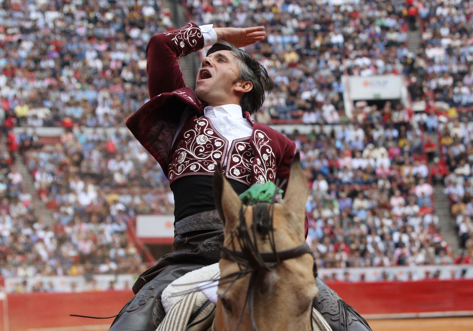Diego Ventura en la Plaza de Toros México.