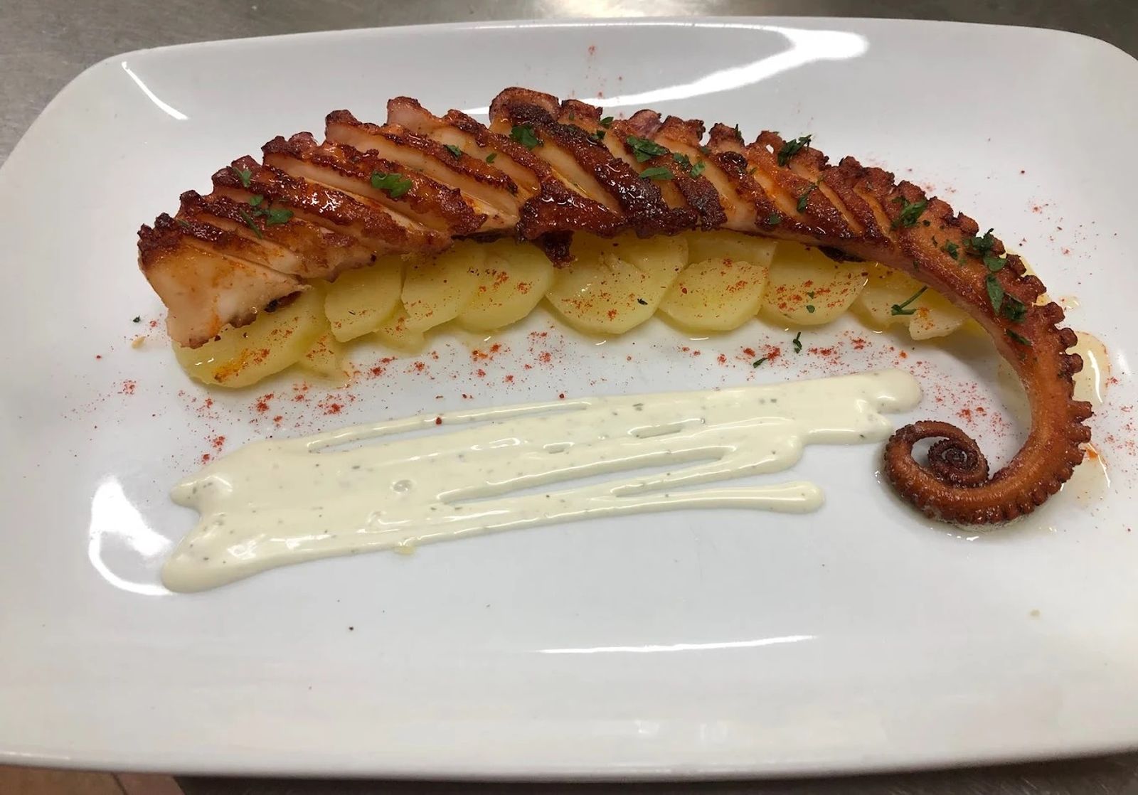 Bodegón El trompero, uno de los 10 mejores restaurantes de Rota.