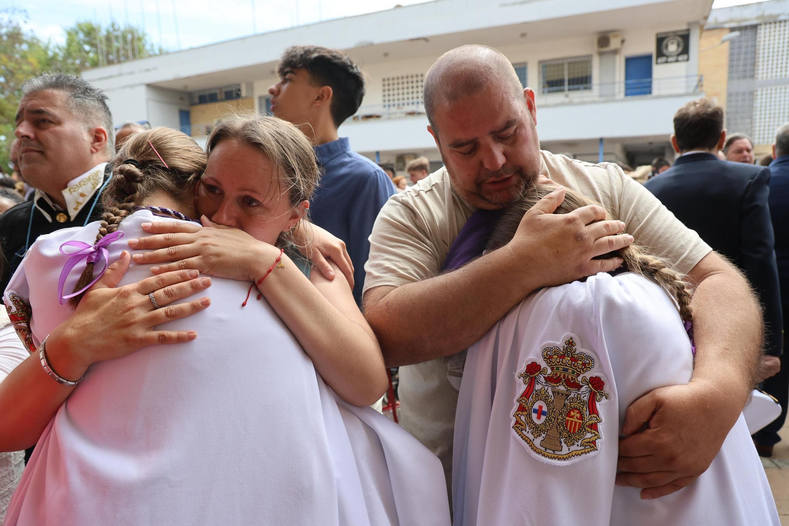 Imágenes del lunes 14 de abril en Huelva