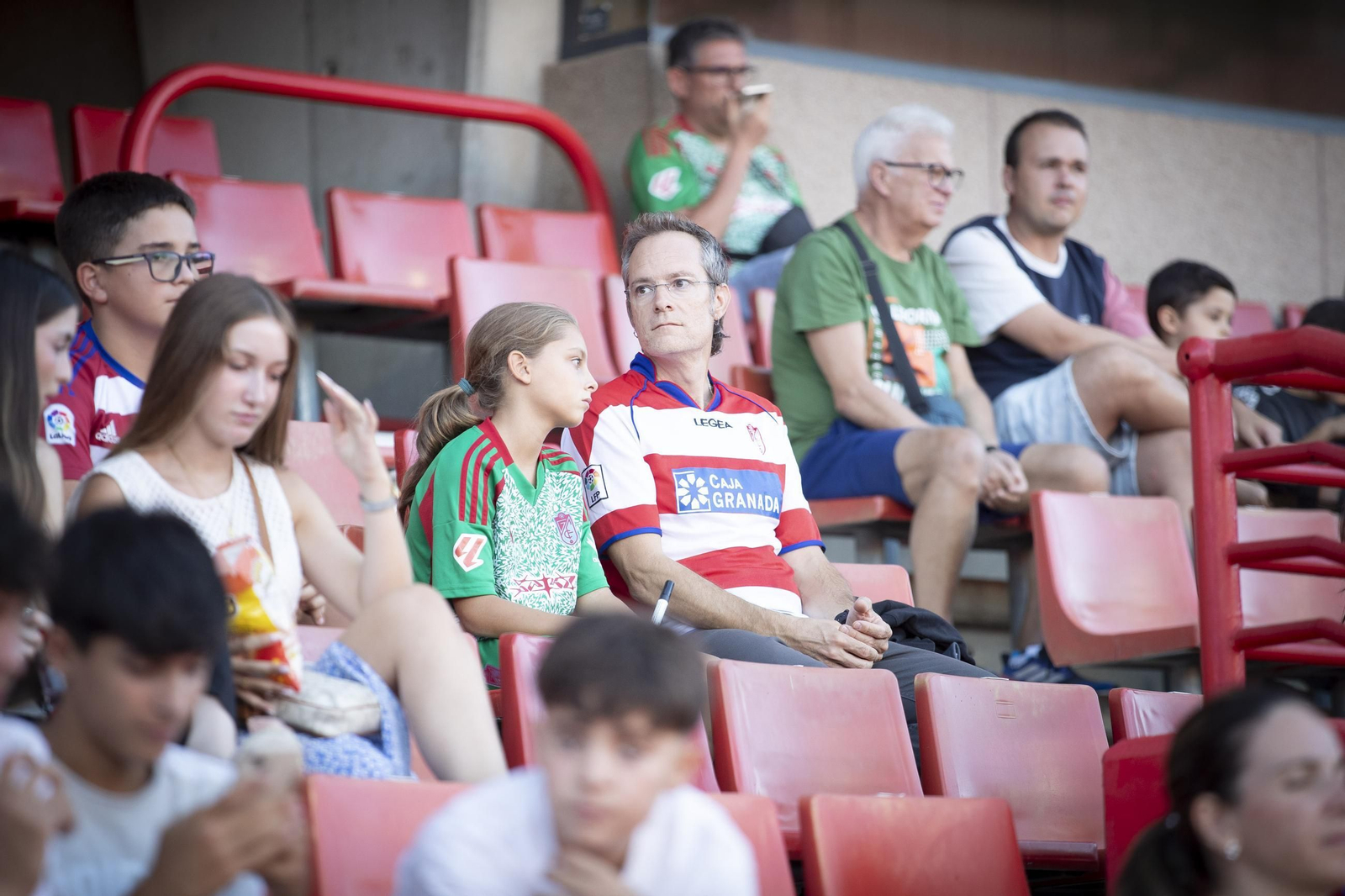 La presentación de los jugadores del Granada CF en imágenes