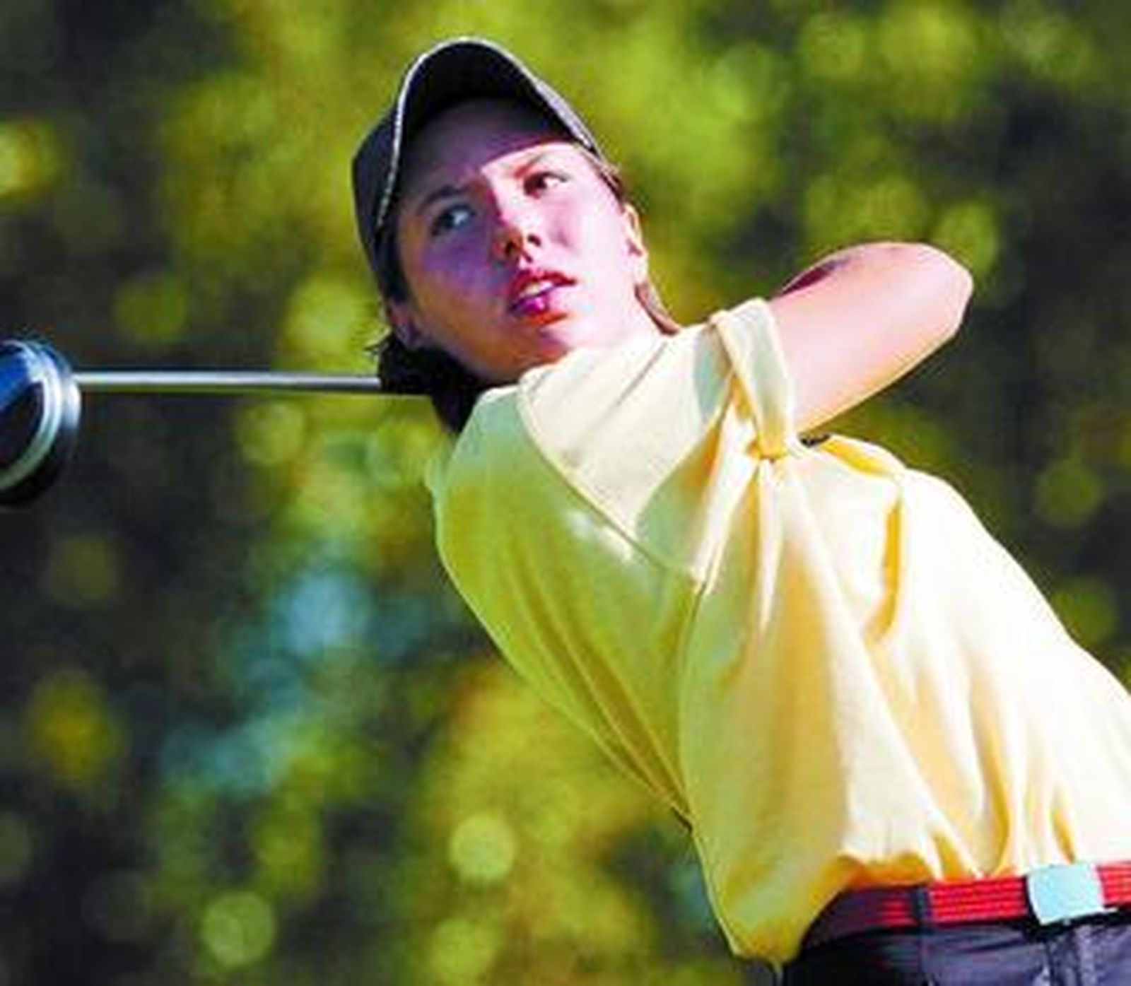 Carlota Ciganda, brillante campeona de Europa tras desempatar con la también navarra María Hernández.