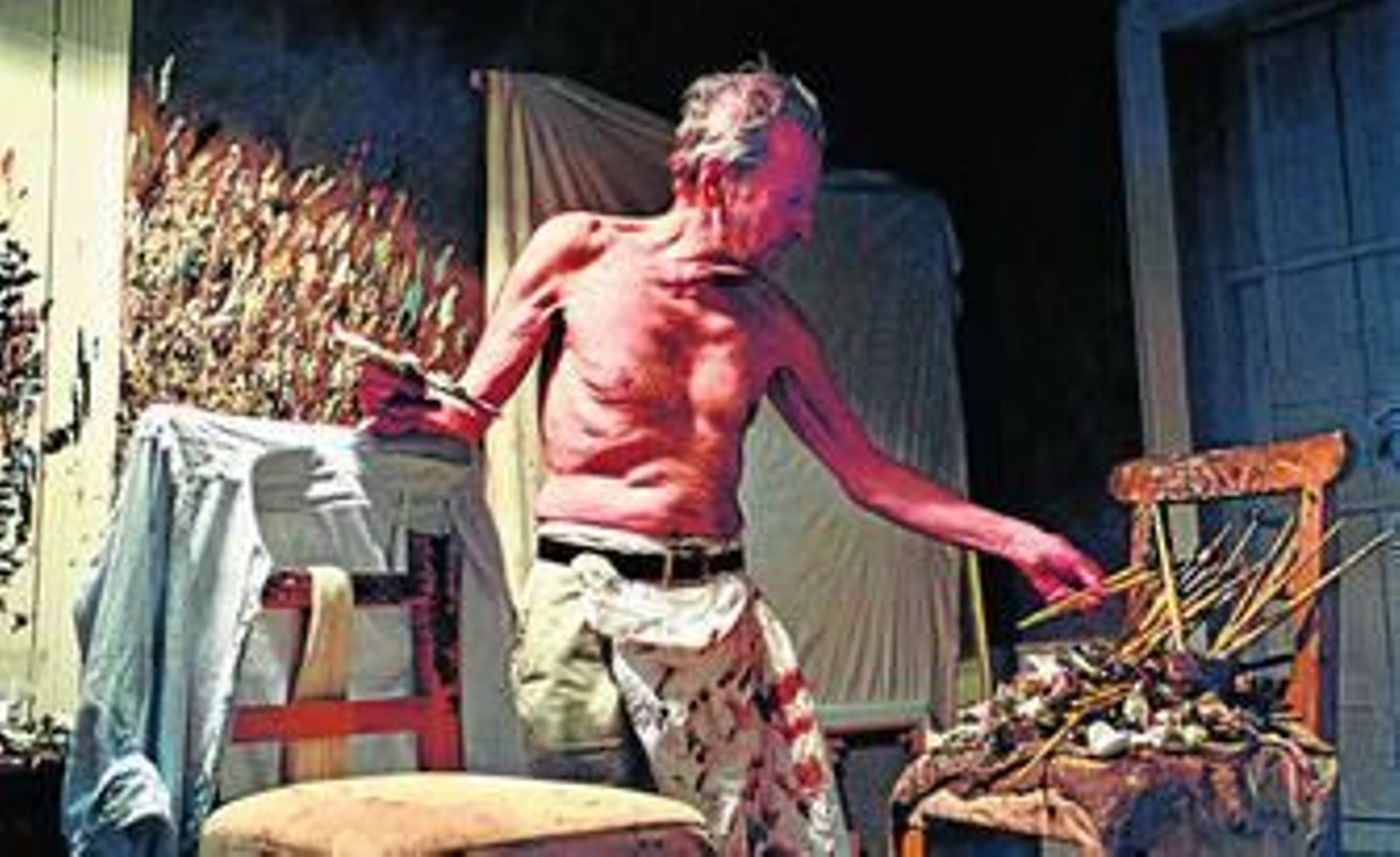 El artista, en su taller, en una imagen del Centro Pompidou de París.