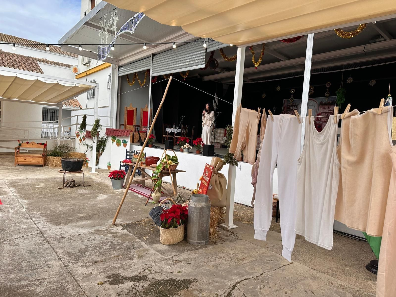 El indulto del pavo: humor y tradición se dan la mano en el teatro navideño de Torrecera