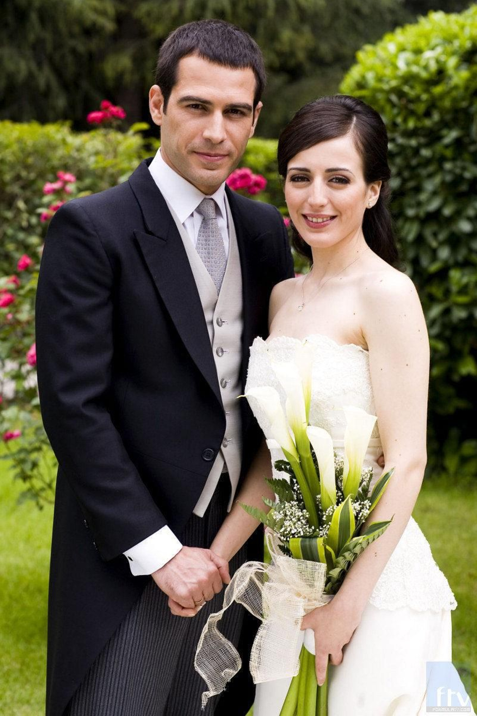 Foto de la boda de los protagonistas a cargo de Alejandro Tous y Ruth Núñez.