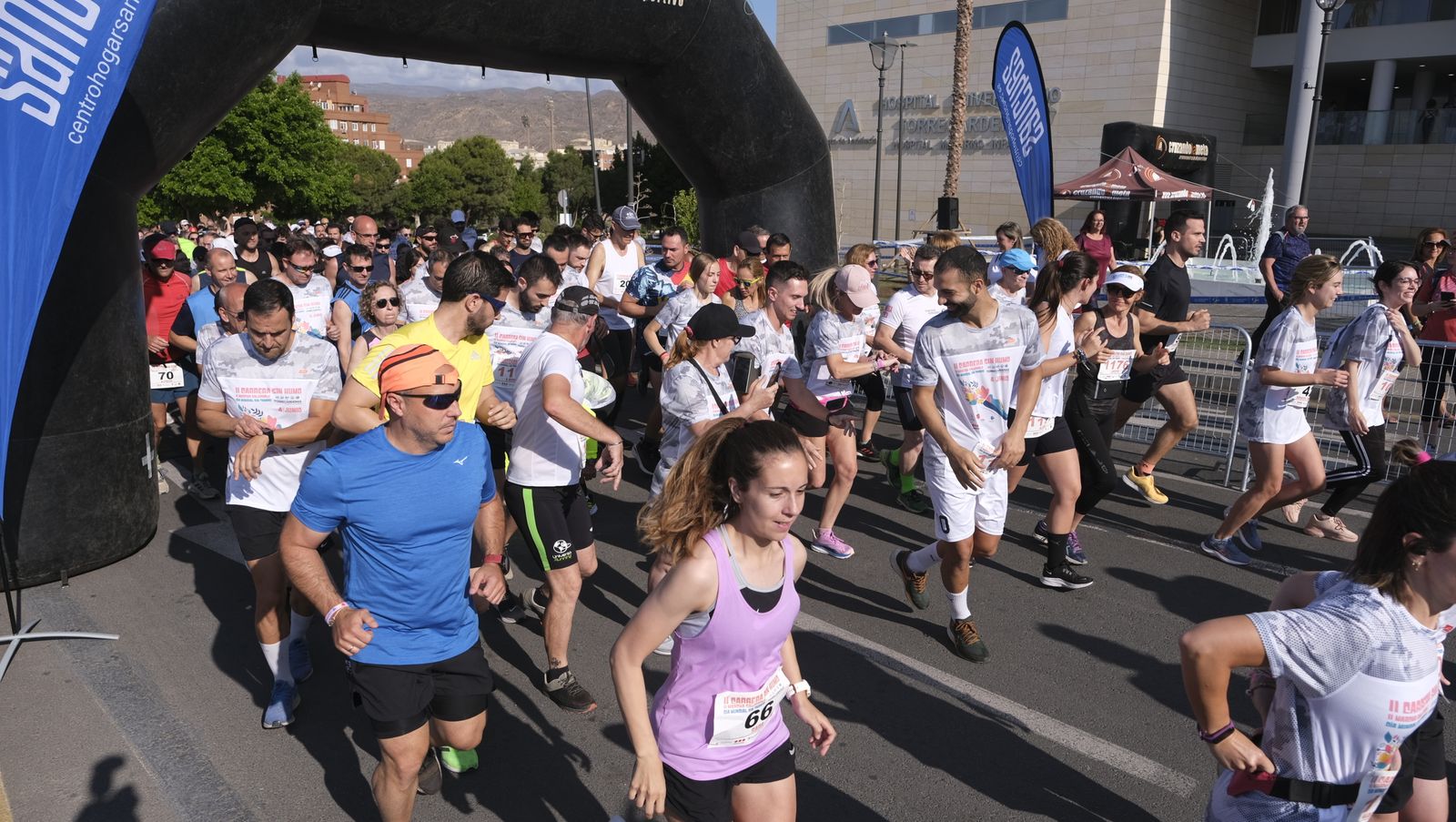 Imágenes de la II Carrera Sin Humo, en Almería