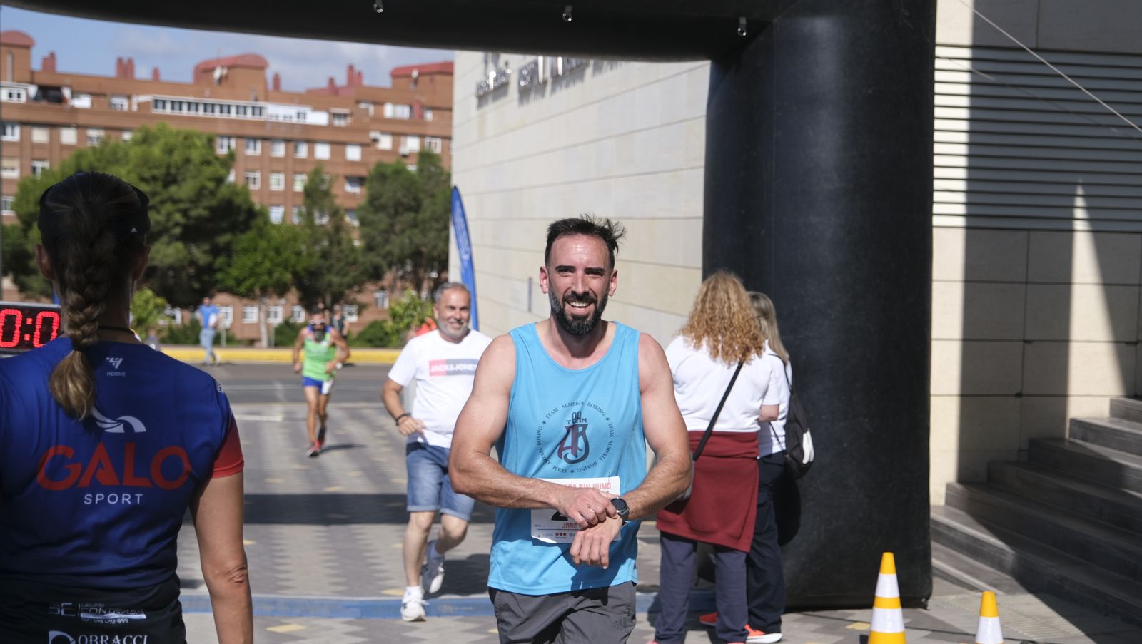 Imágenes de la II Carrera Sin Humo, en Almería