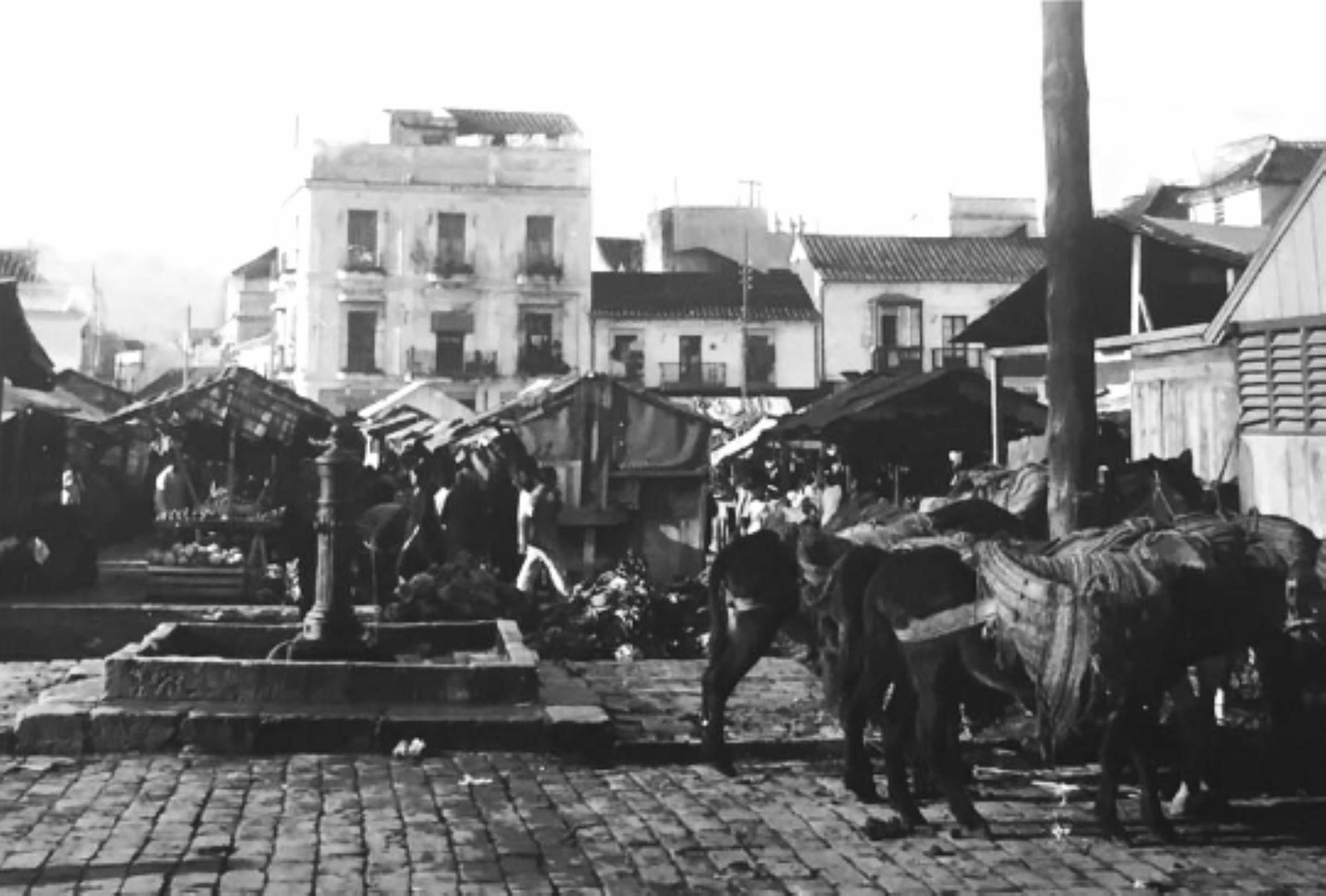 Bernardo Arabena era propietario de una casilla en la Plaza de Abastos.
