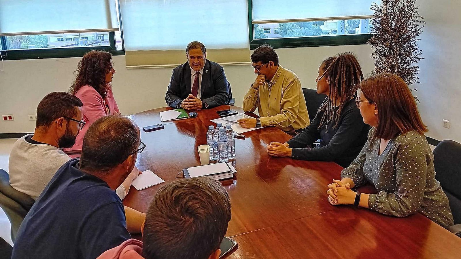 Reunión familias Vega de Acá