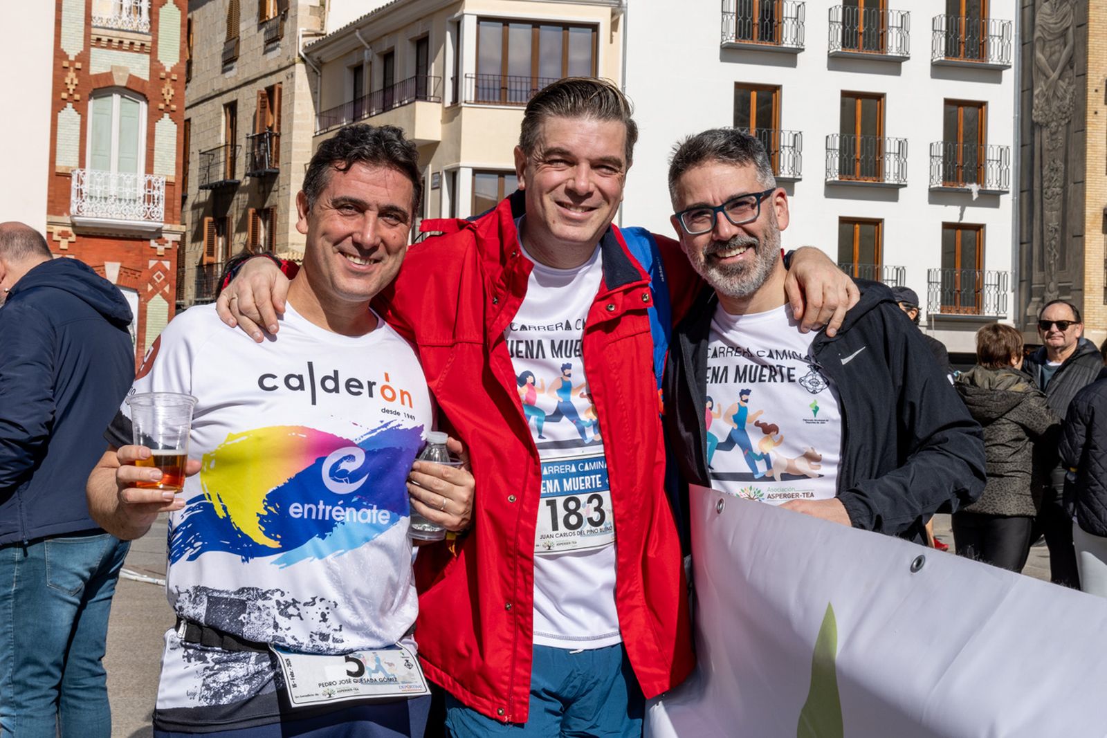 En imágenes: deporte y solidaridad se dan la mano en la VI Carrera-Caminata de la Hermandad de la Buena Muerte (2)