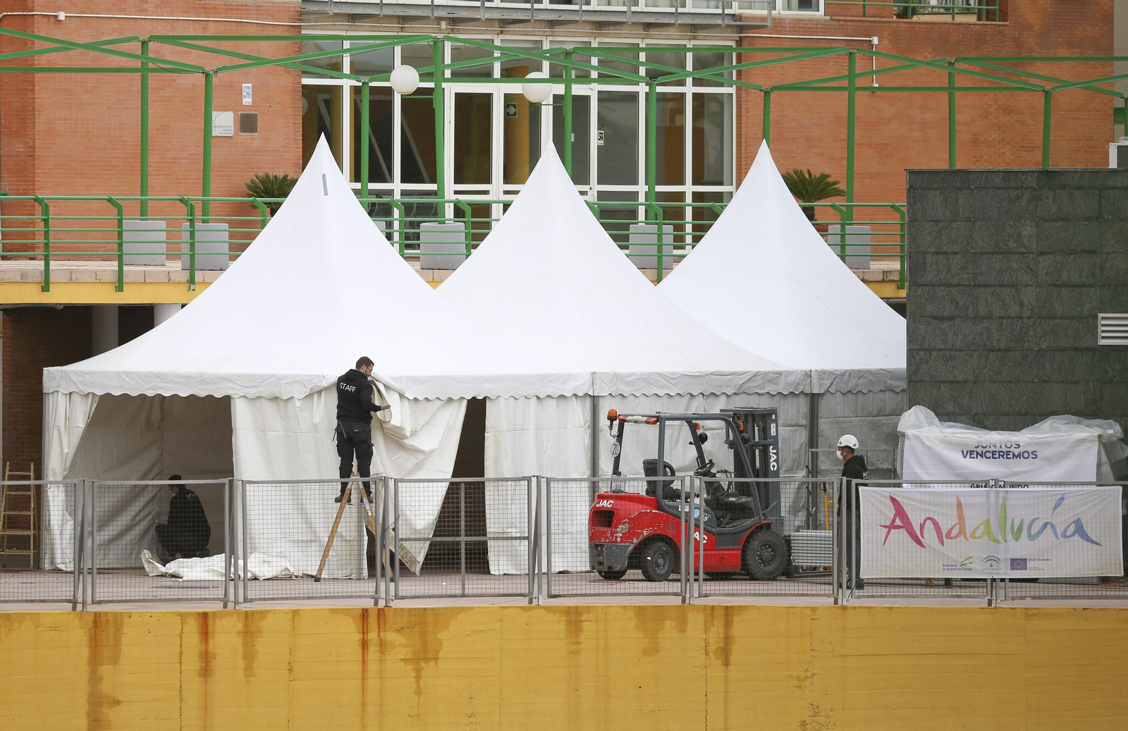 Carranque se convierte en un hospital de campaña