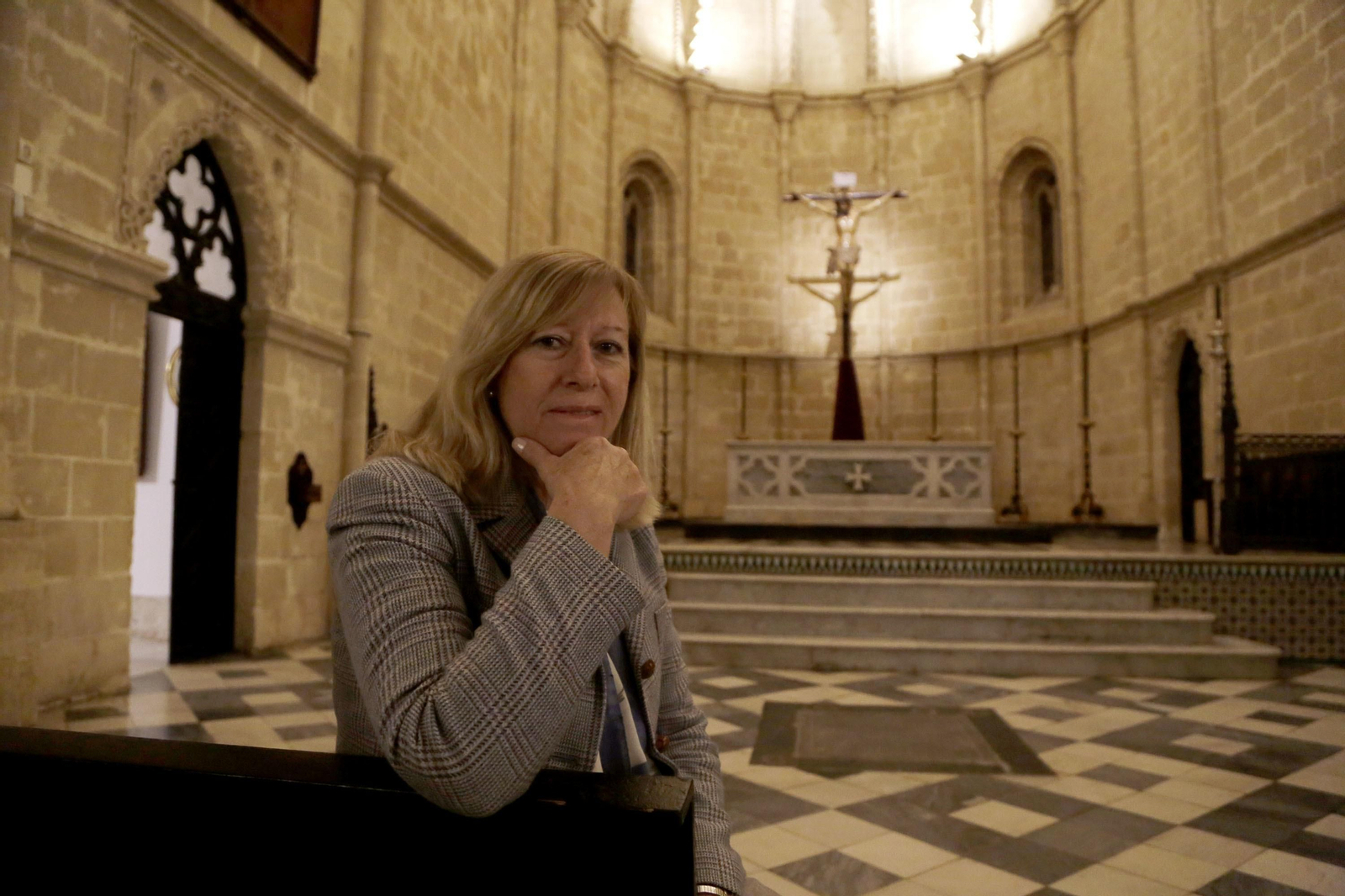 Marisa Palomares en la iglesia de San Juan de los Caballeros.