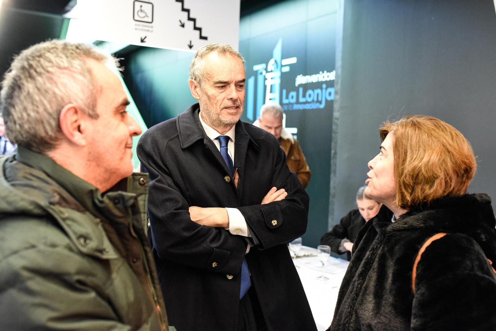 Imágenes de los asistentes al Desayuno Coloquio "Economía azul, claves para el desarrollo sostenible" organizado por el Grupo Joly