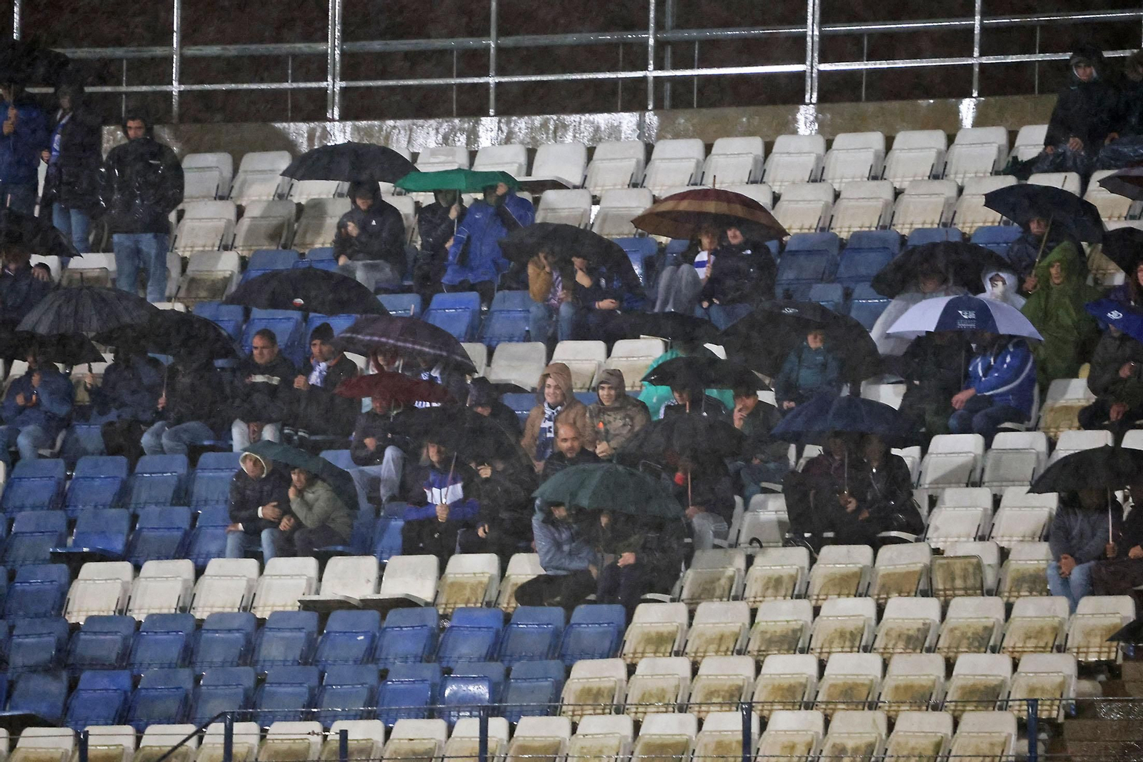 Búscate en el Nuevo Colombino en el Recreativo de Huelva - Betis Deportivo