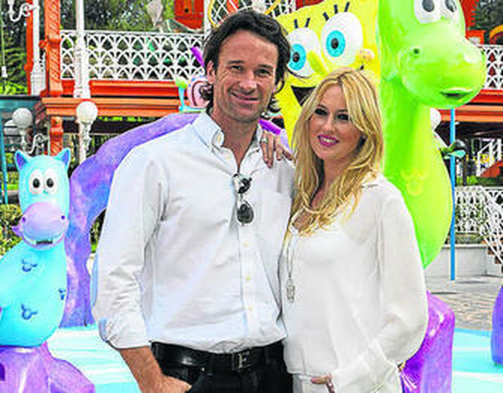 Carolina y Carlos inauguran la Nickelodeon Land
