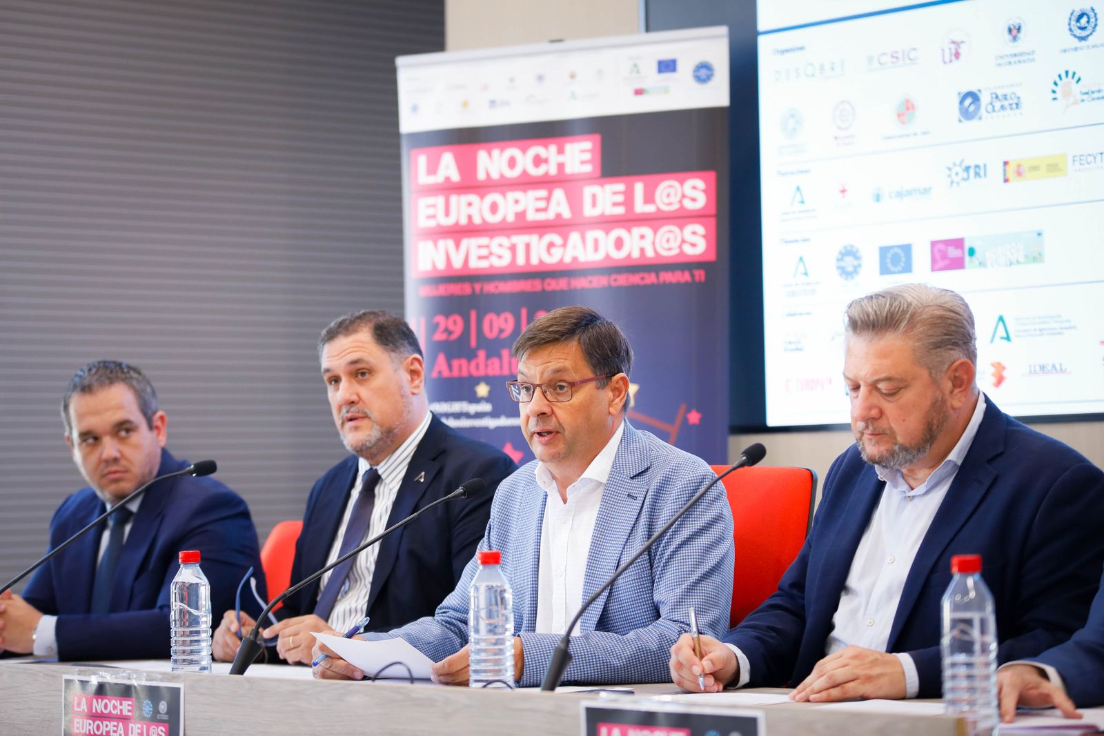 Fotogalería programa la noche europea de l@s investigador@s