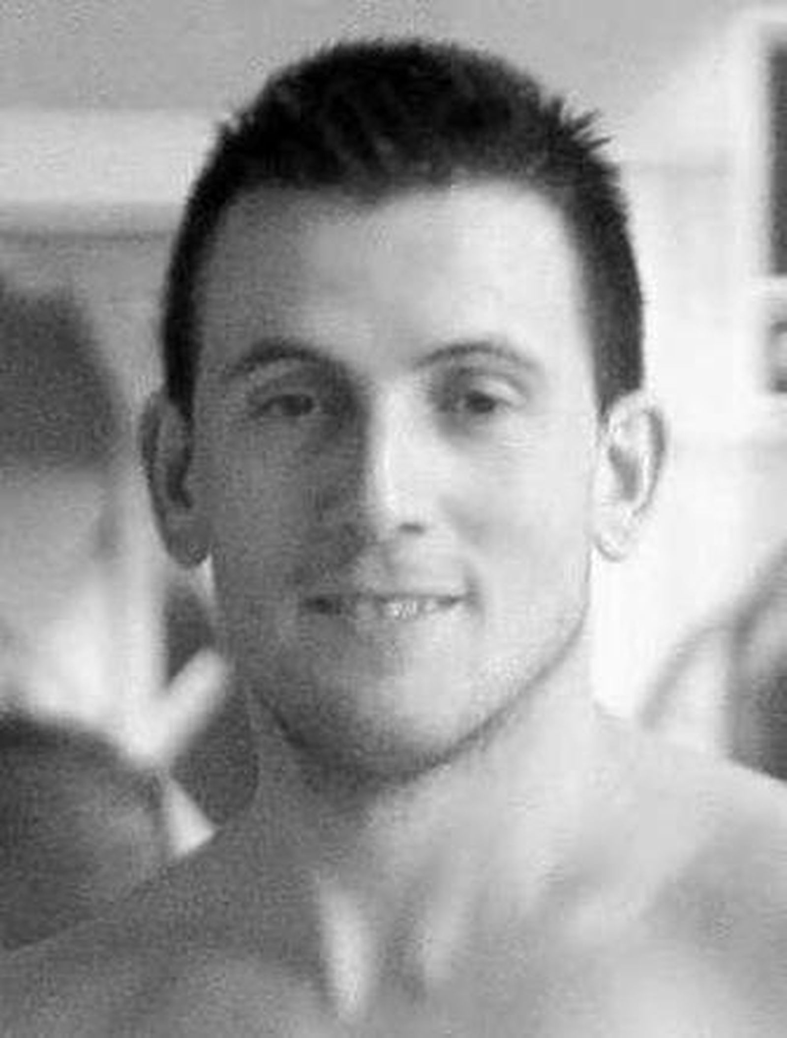 Fran del Valle, técnico local.