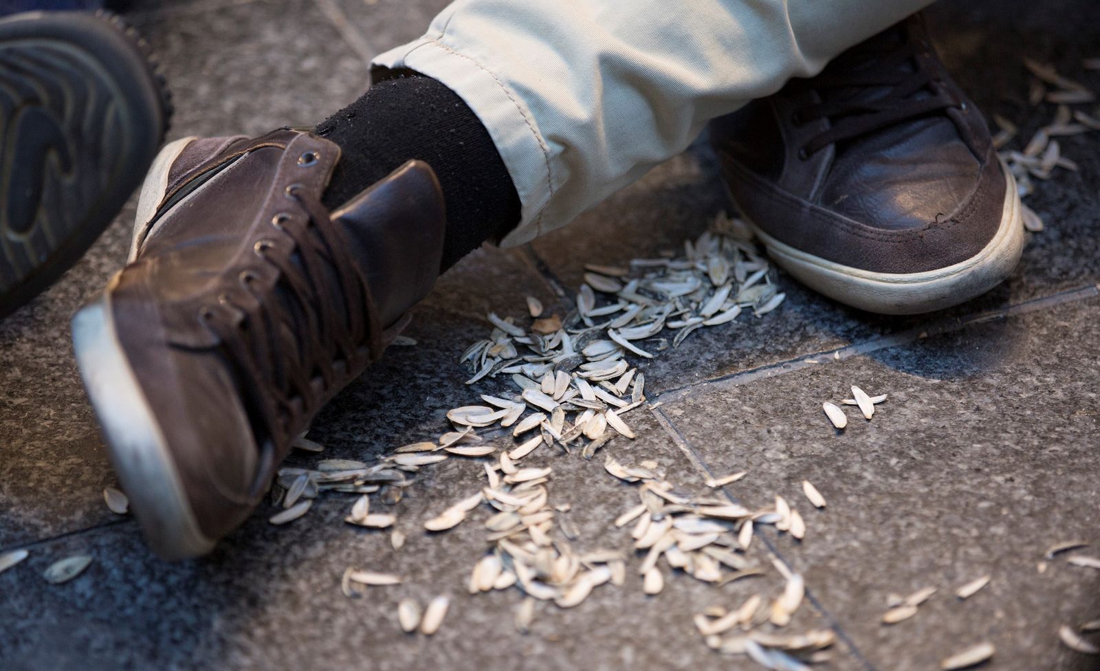 Público estático y consumidor de pipas en Semana Santa.