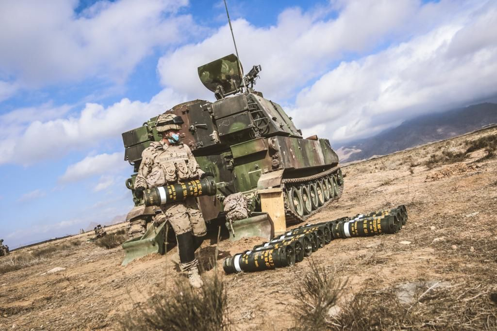 Imágenes de las maniobras del Tercio de Armada de Infantería de Marina en Almería