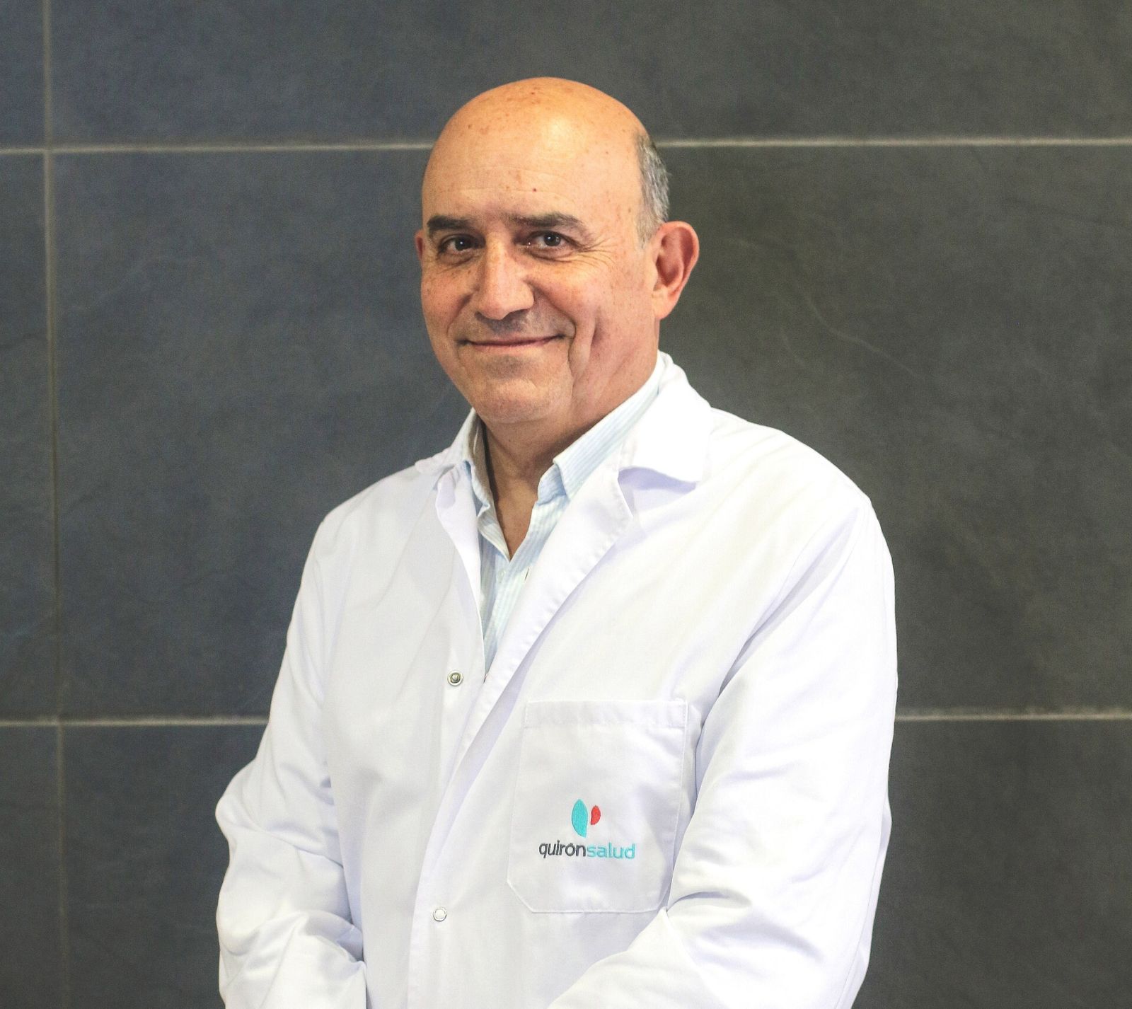 El doctor Jorge Contreras, jefe de Oncología del Hospital Quirónsalud Málaga.