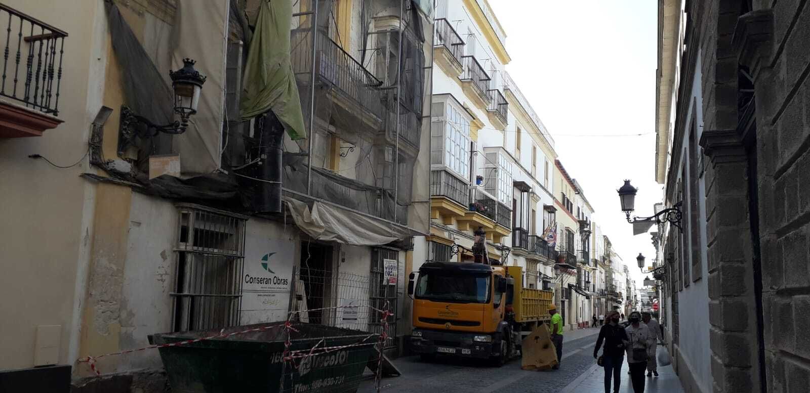 Una imagen de las obras que ya se ejecutan en Palacios, 62, para la construcción de apartamentos.