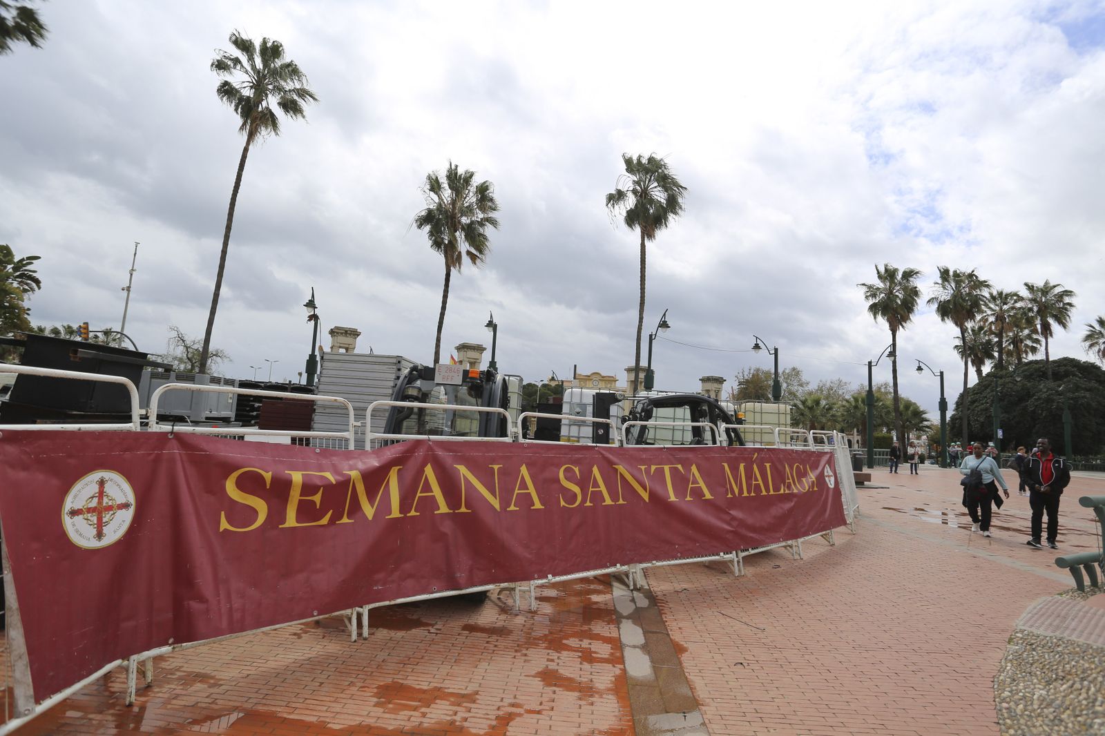 Palcos y tribunas en la Plaza de la Marina