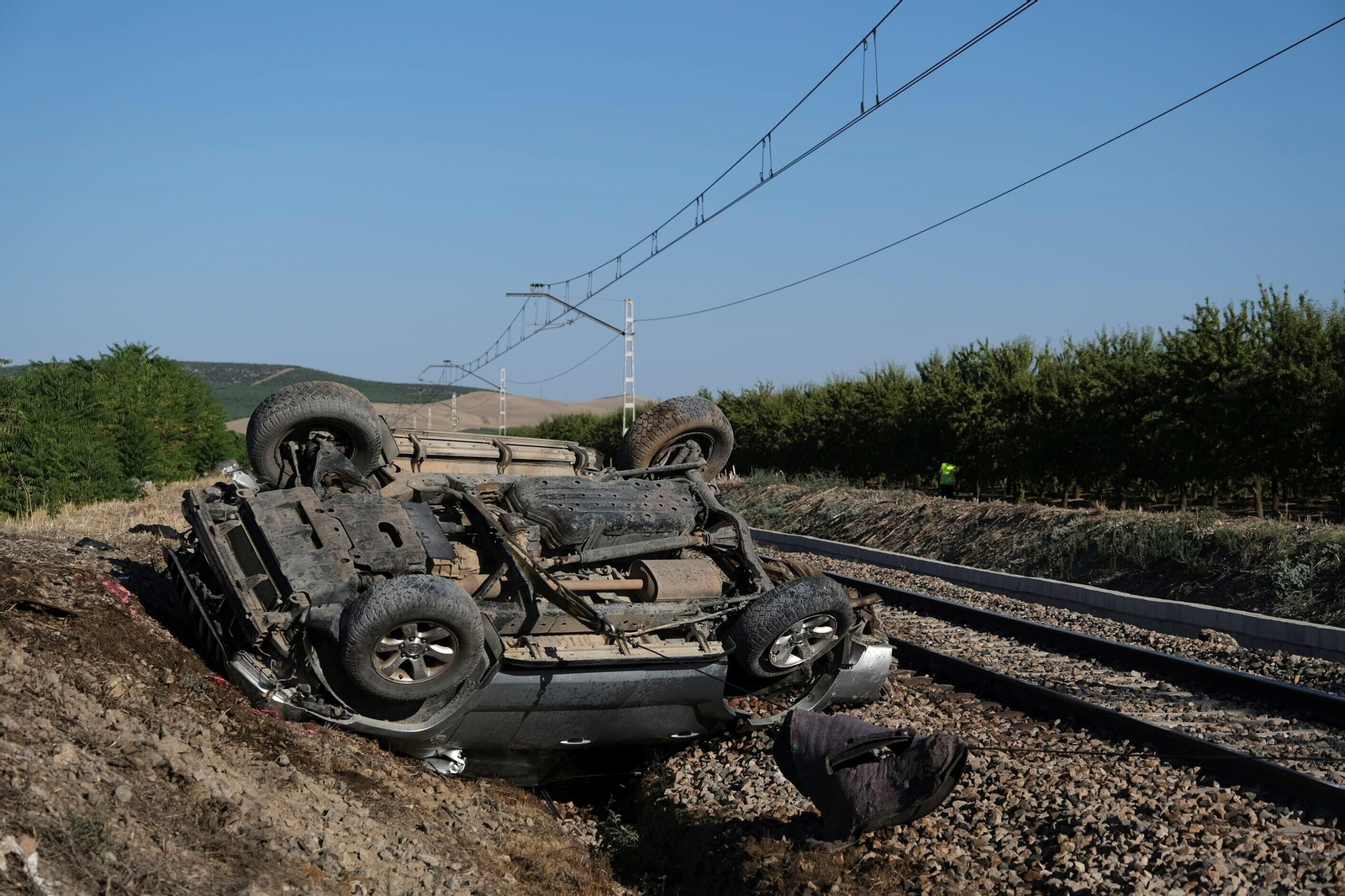 El accidente entre un tren y un coche en Alcolea, en imágenes El accidente entre un tren y un coche en Alcolea, en imágenes
