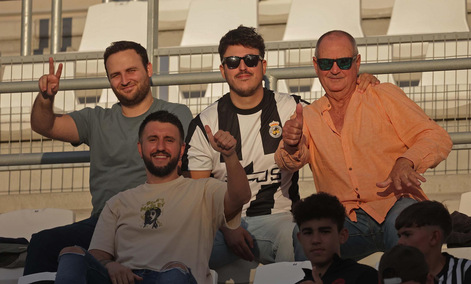 Búscate en el Ciudad de La Línea durante el Balona - Torremolinos