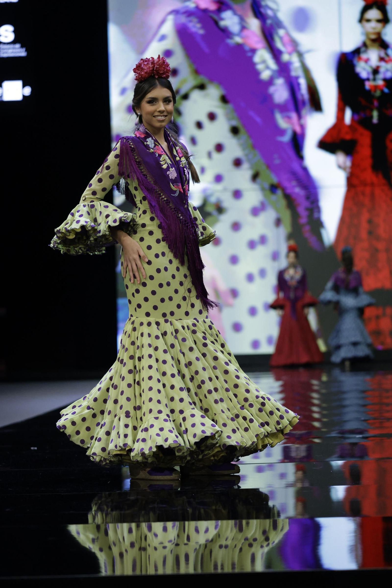 Desfile de Sara de Benítez en SIMOF 2025, todas las fotos