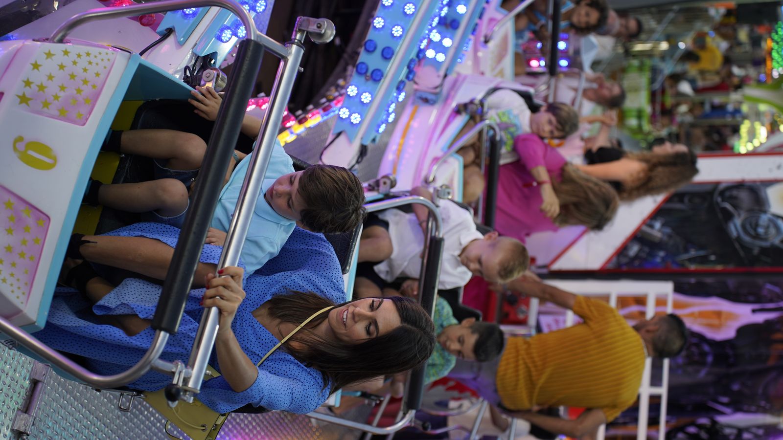 Fotos del día con descuento en las atracciones de la Feria de Algeciras