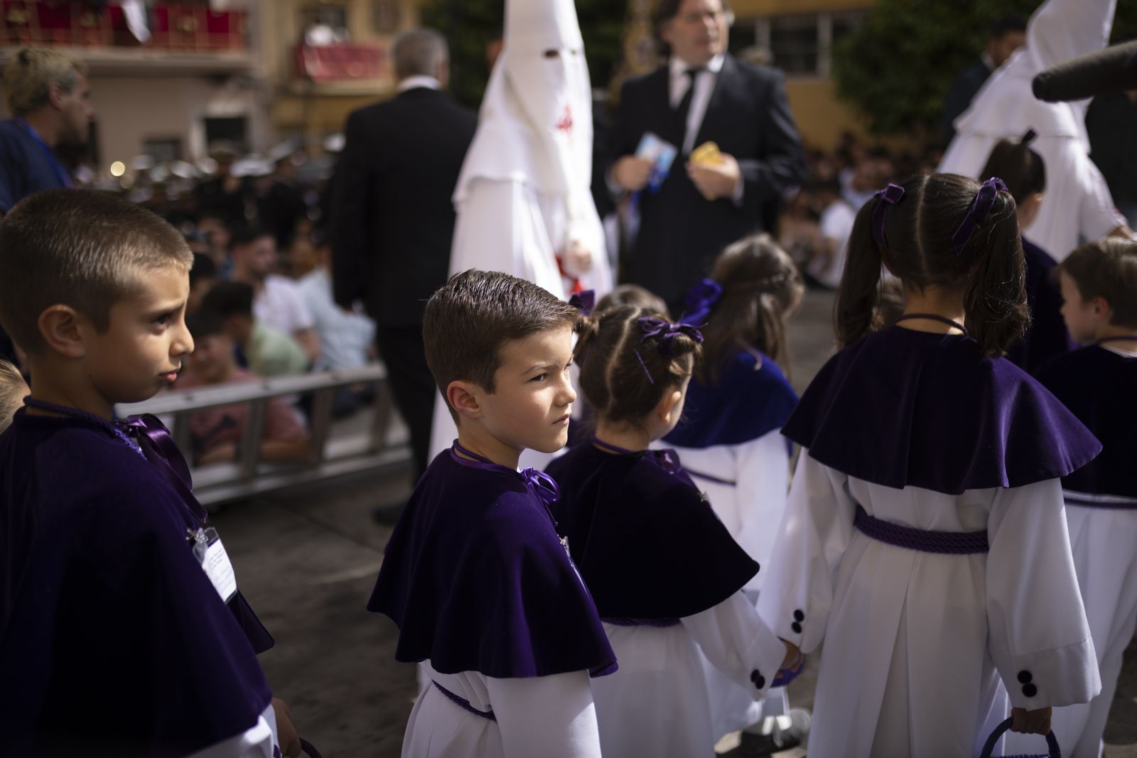 Lunes Santo: Tres Caídas en Huelva, en imágenes