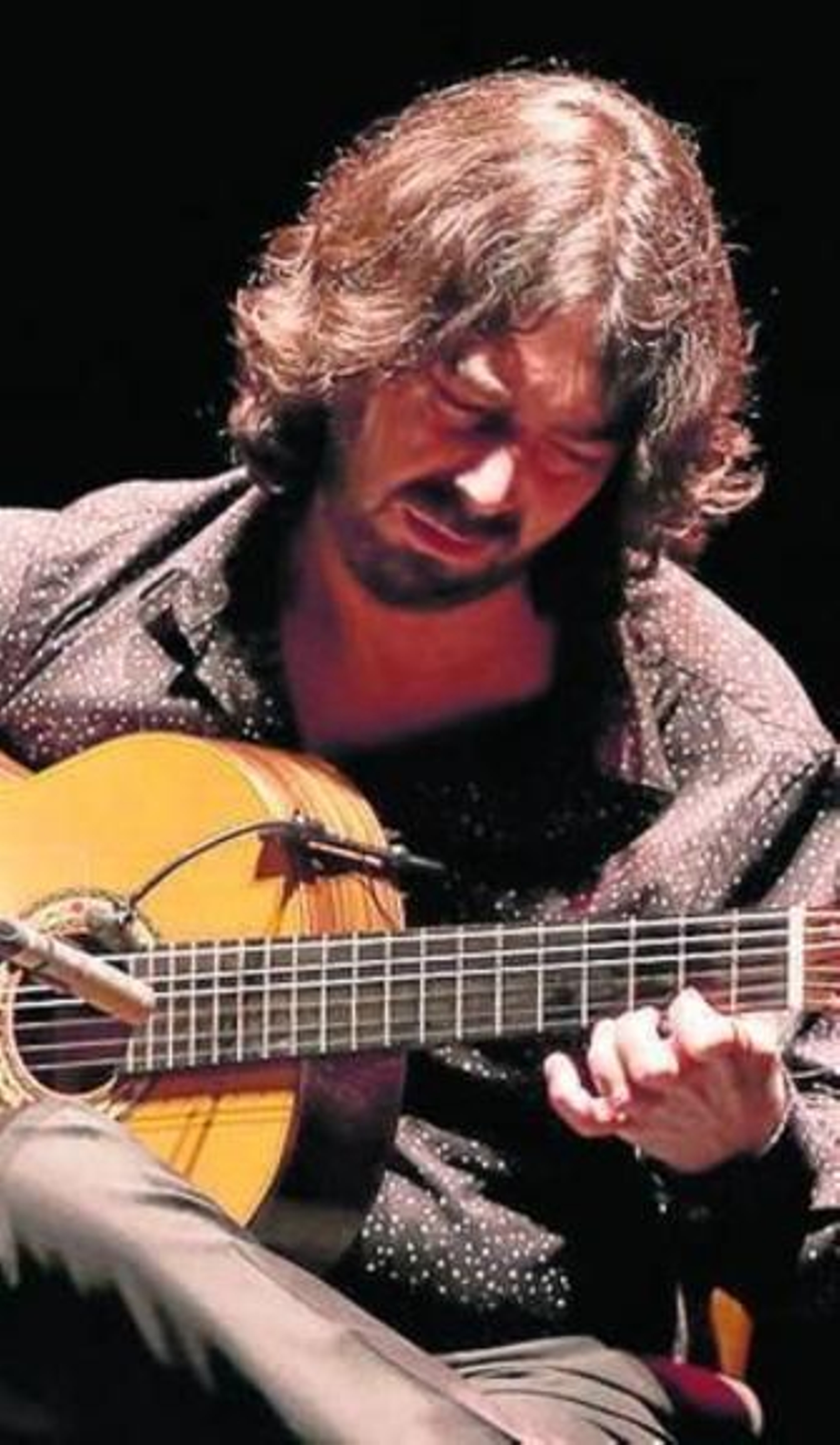 El guitarrista Juan Requena.
