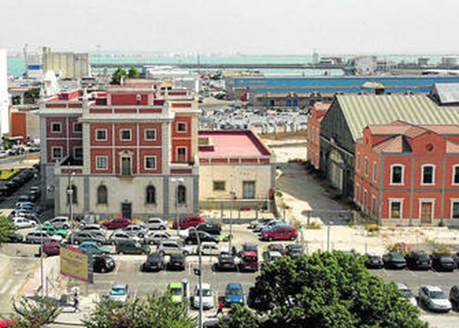 La nave trasera de la Aduana será derribada para ampliar la vía de acceso a la estación de 1905.